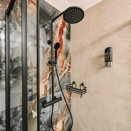 Petra Hills Majestic *