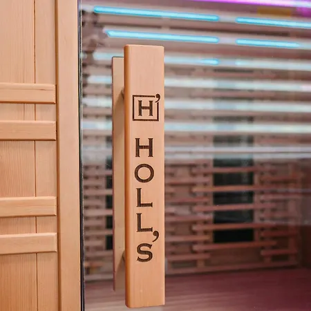 Petra Hills Majestic *