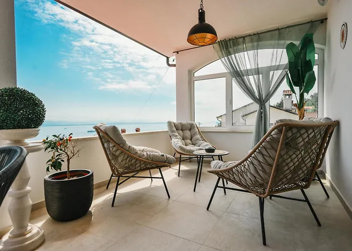 Petra Hills Majestic Apartment *