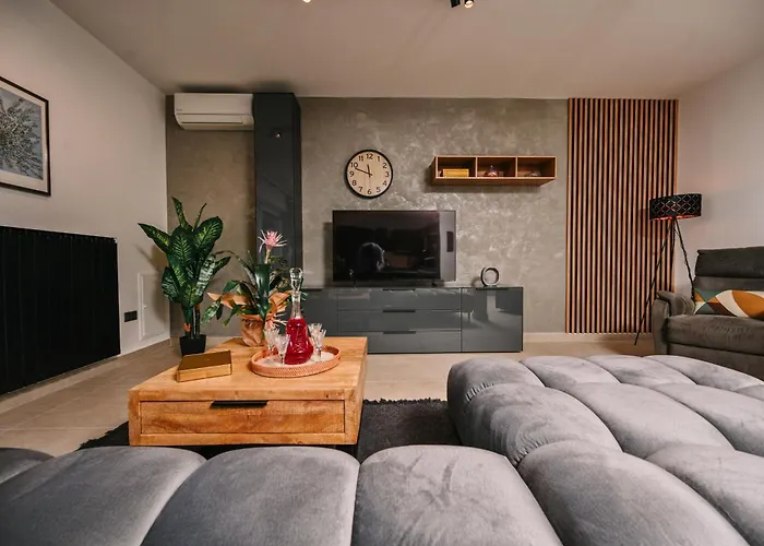 Apartment Petra Hills Majestic *