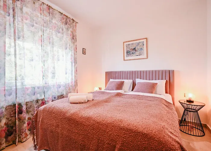 Petra Hills Majestic Apartment