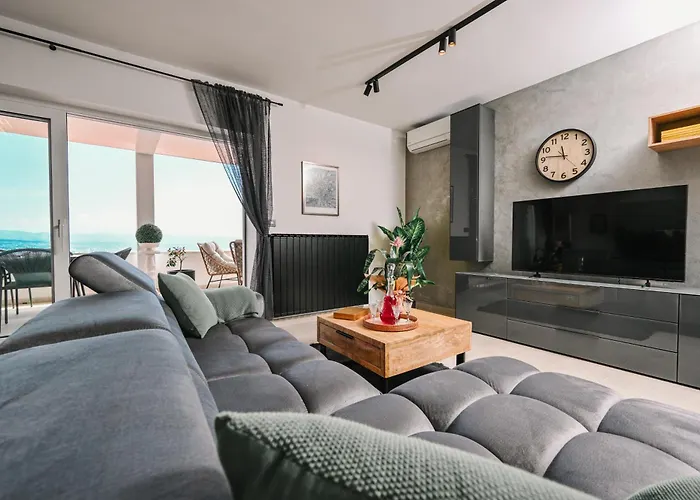 Petra Hills Majestic Apartment