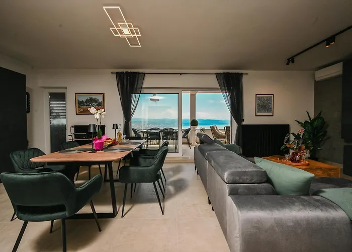 Apartment Petra Hills Majestic *