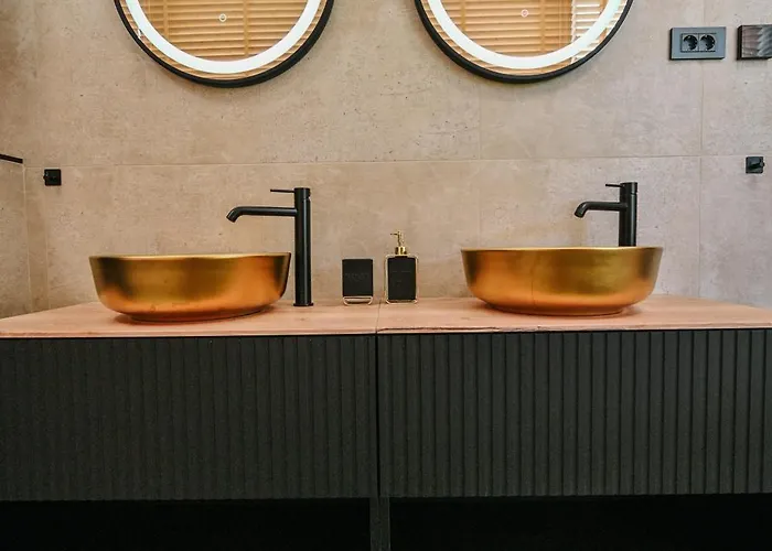 Petra Hills Majestic *