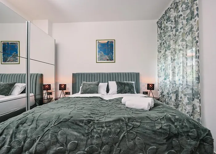 Apartment Petra Hills Majestic