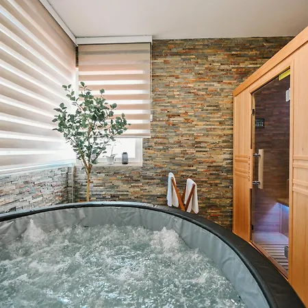 Petra Hills Majestic Apartman