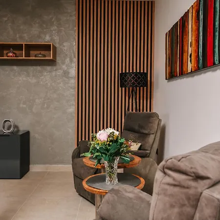 Petra Hills Majestic Abbázia