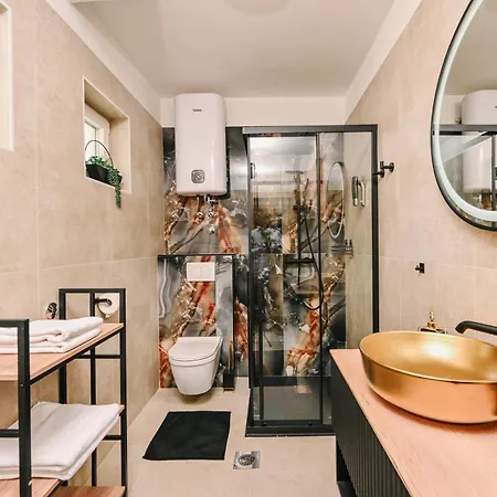 Petra Hills Majestic Apartman