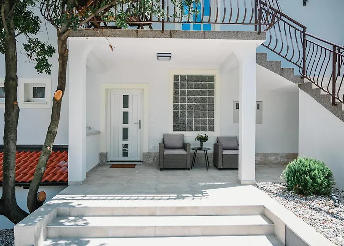 Petra Hills Majestic * Опатия