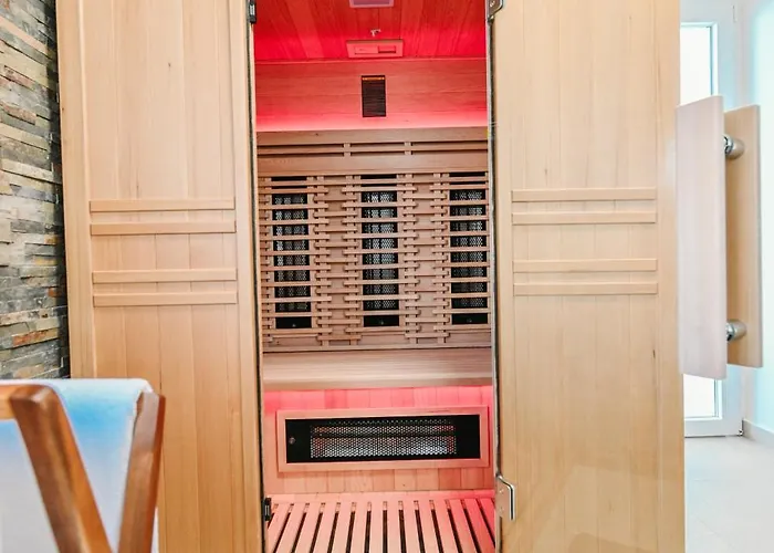 Petra Hills Majestic *