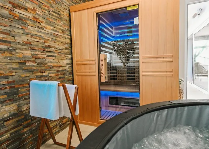 Petra Hills Majestic *